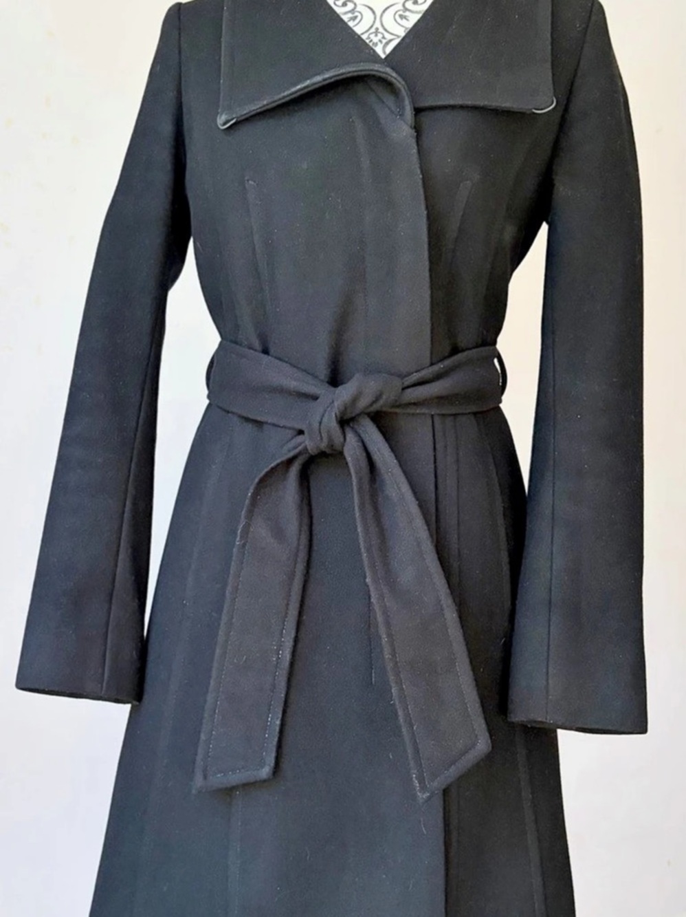 Excellent condition Black Belted High Collar Babaton ‘The Connor Coat’ S
